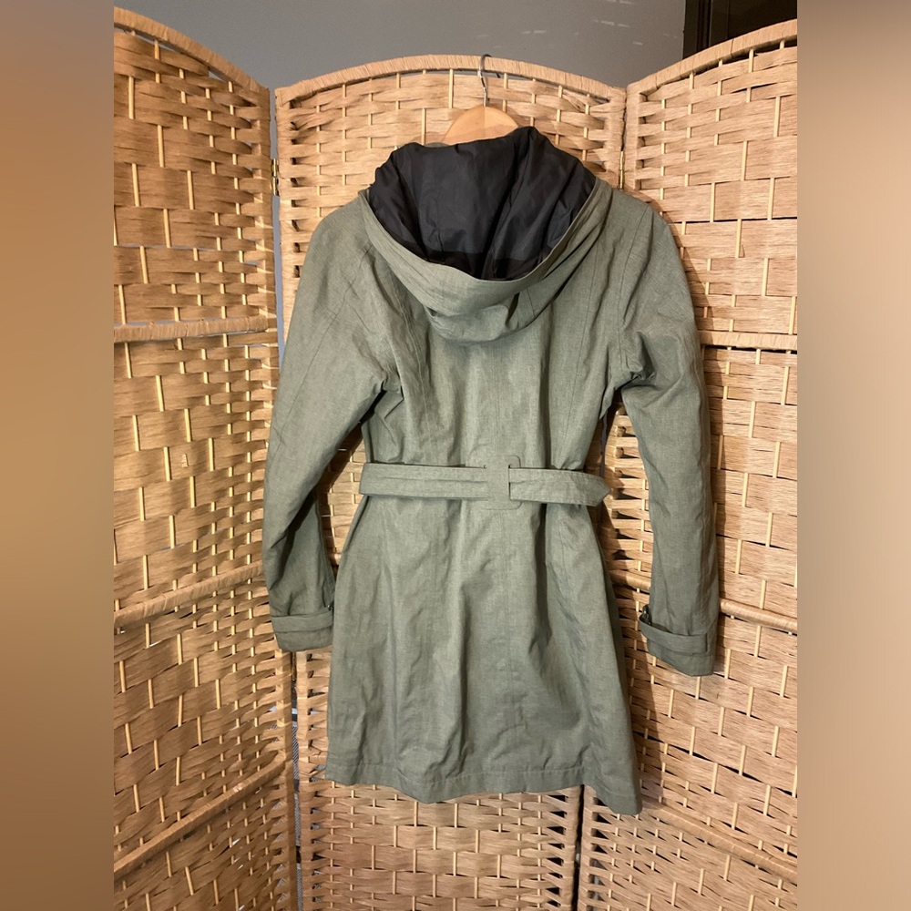 🧥 REI Insulated Rain Jacket - Picture 11 of 16